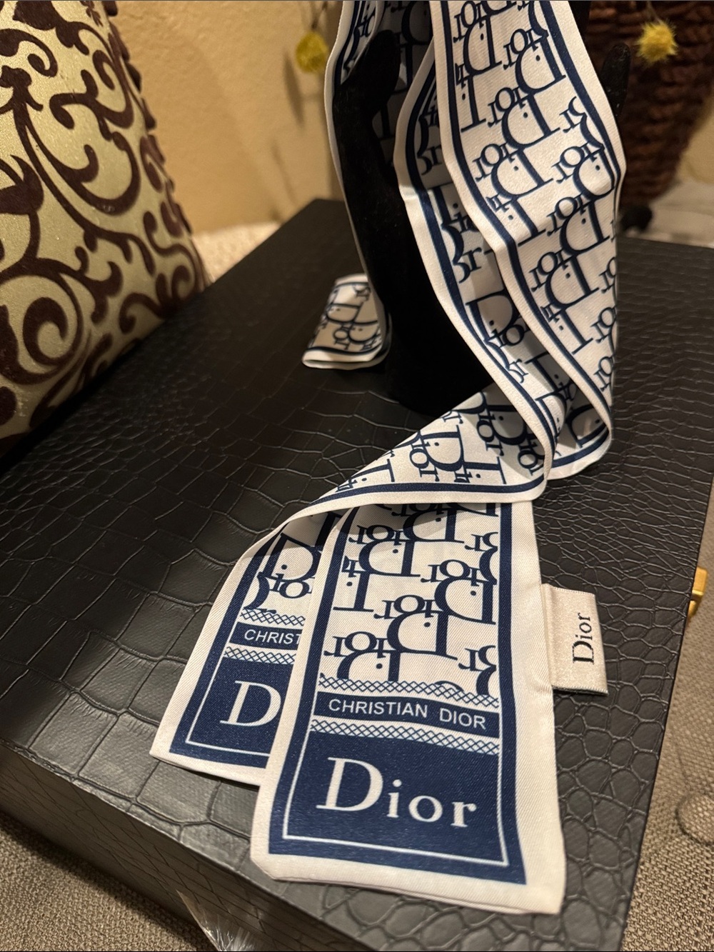NEW Dior 100% Silk Twillie Scarf Tie
